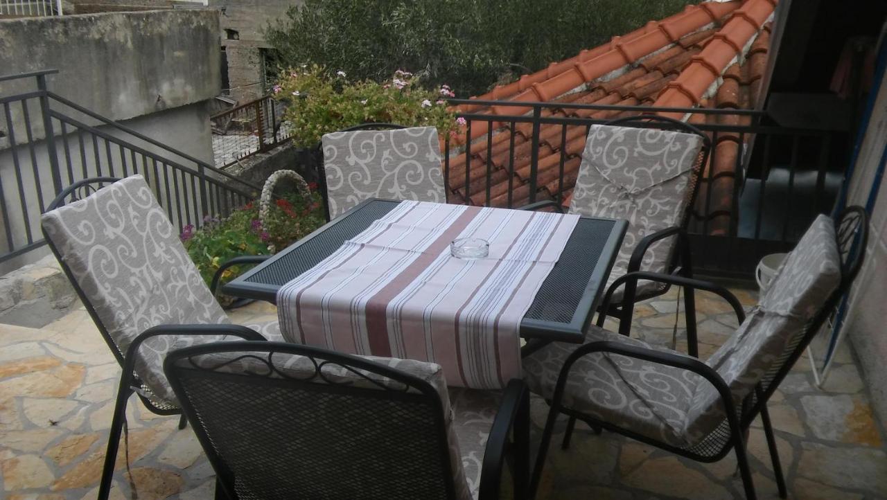 Ruza Appartement Skradin Buitenkant foto