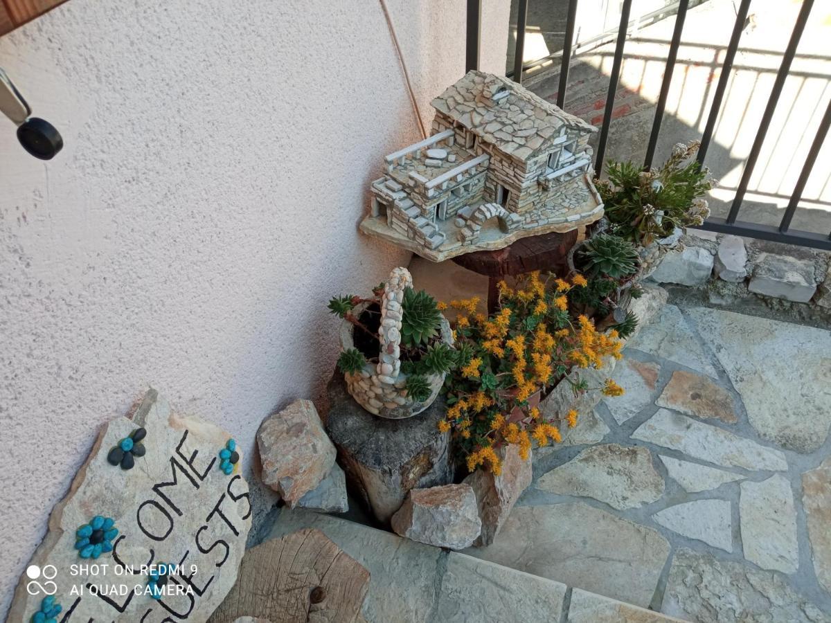 Ruza Appartement Skradin Buitenkant foto