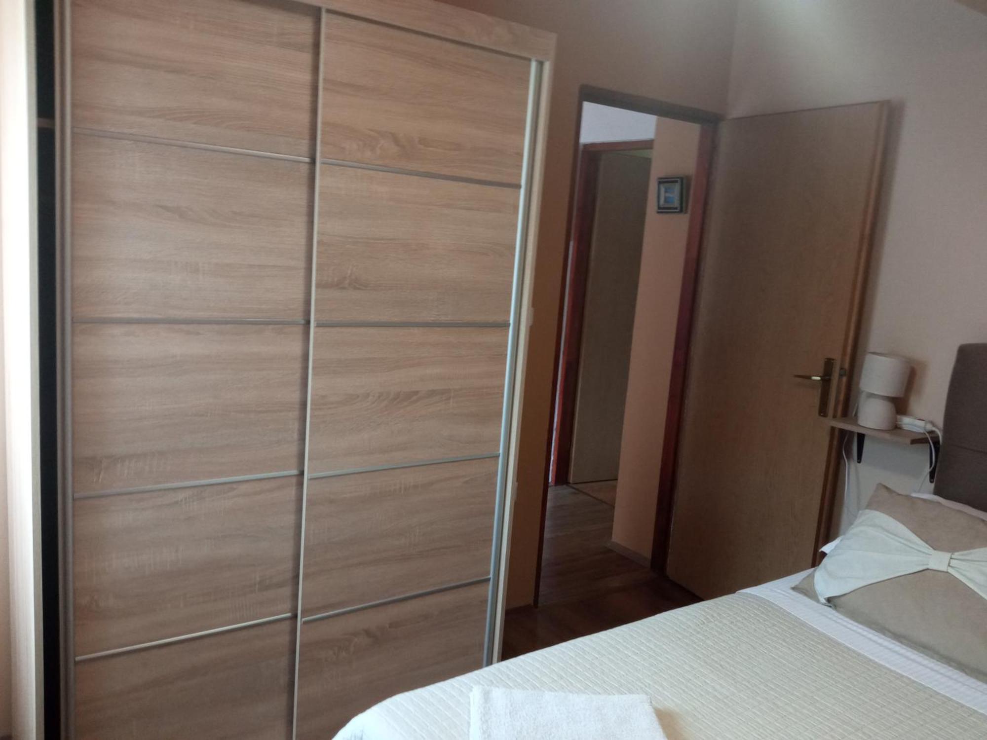 Ruza Appartement Skradin Buitenkant foto